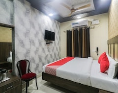 Khách sạn Oyo 49180 Hotel Chandra Inn (Varanasi, Ấn Độ)