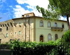 Otel Palazzo Alle Mura (Poggibonsi, İtalya)