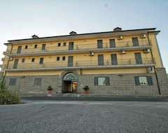 Hotel Silverado (Orta di Atella, Italy)