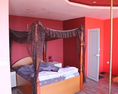 Khách sạn Family Ludo (Varna, Bun-ga-ri)