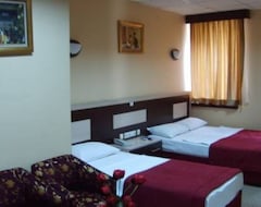Hotel Konak Saray (Izmir, Turkey)