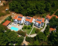 Khách sạn Amalia Apartments (Koukounaries, Hy Lạp)
