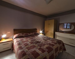 Hotel Camping Anxur A Mare (Fondi, Italija)