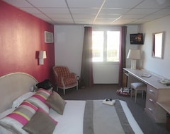 Khách sạn Hotel De Flore (Saint-Raphaël, Pháp)