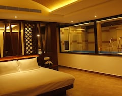 Hotel Lake Canopy (Mararikulam, Indien)