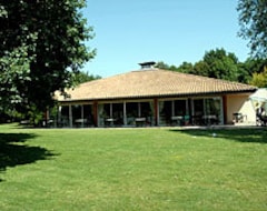 Otel Les Jardins Du Lac (Trizay, Fransa)