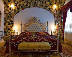 Hotel Hunter Prince Castle & Dracula (Turda, Romania)