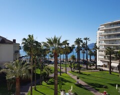 Studio Grand Hotel Croisette (Cannes, Francia)