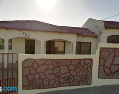 Toàn bộ căn nhà/căn hộ Jjp Self Catering - Three Bedroom House (Lüderitz, Namibia)