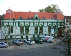 Hotel Tinódi (Sárvár, Hungría)