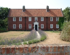 Casa/apartamento entero Spacious Penthouse Apartment, Walberswick, Nr Southwold Sleeping 6 Next To Beach (Walberswick, Reino Unido)