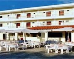 Khách sạn Hotel Prassino Nissi (Moraitika, Hy Lạp)