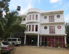 Hotel Thampa Tourist In Vavuniya (Anuradhapura, Šri Lanka)