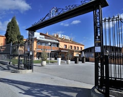 Hotel Restaurant Sol i Vi (Subirats, Spain)