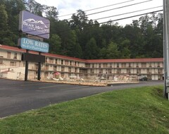 Khách sạn Bear Mount Inn & Suites (Pigeon Forge, Hoa Kỳ)