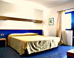Hotel Villaggio Santandrea Resort (Sant'Andrea Apostolo dello Ionio, Italy)