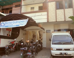Khách sạn Bantal Guling Pasar Baru (Bandung, Indonesia)