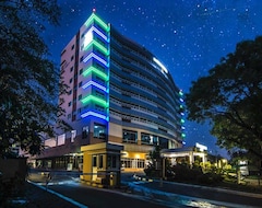 Xenia Hotel Clark (Angeles, Filipinler)