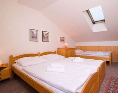 Hotelli ApartmÁny Helas (Rokytnice nad Jizerou, Tsekin tasavalta)
