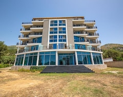Hotel Borshi (Himara, Arnavutluk)
