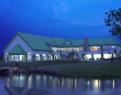 Hotel Fox Harbr Golf Resort & Spa (Wallace, Canada)