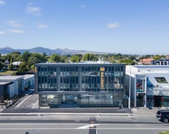 Golden Hotel (Christchurch, Novi Zeland)