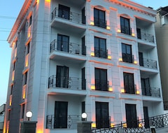 White Golden Suite Hotel (Trabzon, Turkey)