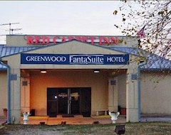 Otel Red Carpet- Fanta Suite (Greenwood, ABD)