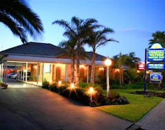 Khách sạn Coastal Waters Motor Inn (Lakes Entrance, Úc)