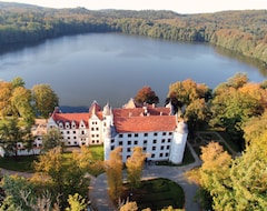 Khách sạn Podewils Castle (Polanów, Ba Lan)
