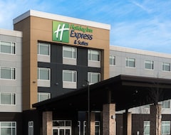 Khách sạn Holiday Inn Express & Suites West Edmonton-Mall Area (Edmonton, Canada)