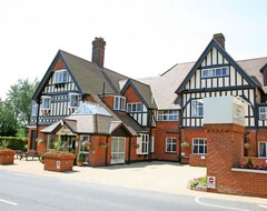 Hotel De Rougemont Manor (Brentwood, Ujedinjeno Kraljevstvo)