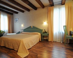 Khách sạn Hotel Tintoretto (Venice, Ý)
