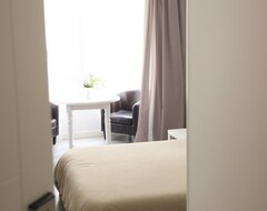 Hotel Bed & Breakfast La Milagrosa (Alicante, Spain)