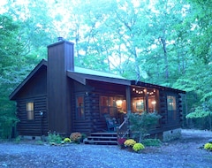 Toàn bộ căn nhà/căn hộ The Rivercane Cabin - Cozy, Private, View, 1 Mile To John C Campbell Folkschool (Brasstown, Hoa Kỳ)