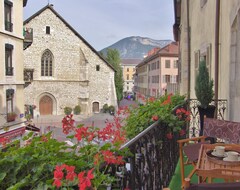 Cijela kuća/apartman Luxury charming apartment 4 with balcony in the Old Town of Annecy (Annecy, Francuska)