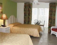 Hotel Peace & Plenty (George Town, Bahamas)