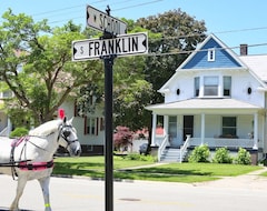 Toàn bộ căn nhà/căn hộ The Historical Franklin House (Frankenmuth, Hoa Kỳ)