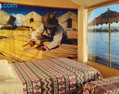 Khách sạn Los Uros Lago Titicaca (Puno, Peru)