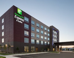 Holiday Inn Express & Suites Duluth North - Miller Hill, An Ihg Hotel (Duluth, USA)