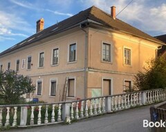 Toàn bộ căn nhà/căn hộ Attractive Apartment In Karnten With Garden (Paternion, Áo)