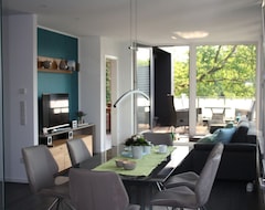 Koko talo/asunto Modern And Cozy Penthouse In A Quiet And Central Location (Lüdinghausen, Saksa)