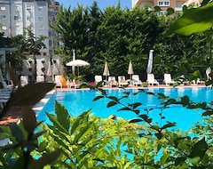 Hotelli Vila Belvedere (Durrës, Albania)