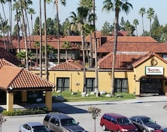 Khách sạn Hotel Saddleback (Norwalk, Hoa Kỳ)