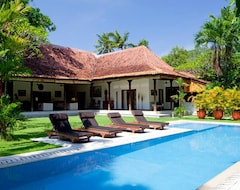 Khách sạn Villa Eight (Badung, Indonesia)