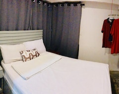 Hometown Hotel Bacolod - Lacson (Bacolod City, Filippinerne)