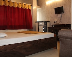 Otel Swaraj Lodge (Panvel, Hindistan)