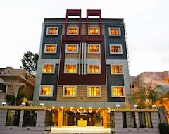 Khách sạn OYO Flagship 111 Canal Road (Dehradun, Ấn Độ)