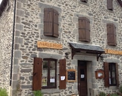 Otel Auberge les Fontilles (Coltines, Fransa)