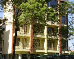 Hotel Central Park Guest Rooms (Kavarna, Bulgaria)